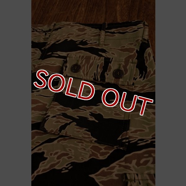 画像8: THE REAL McCOY'S TIGER SHORTS MP17003 (8)