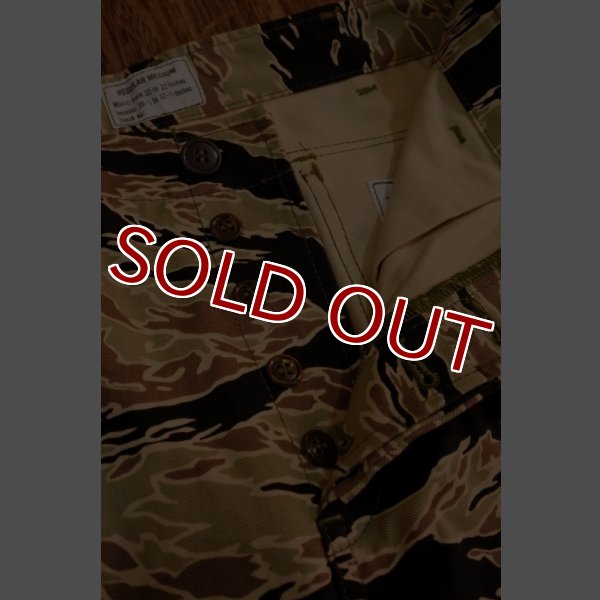 画像3: THE REAL McCOY'S TIGER SHORTS MP17003 (3)